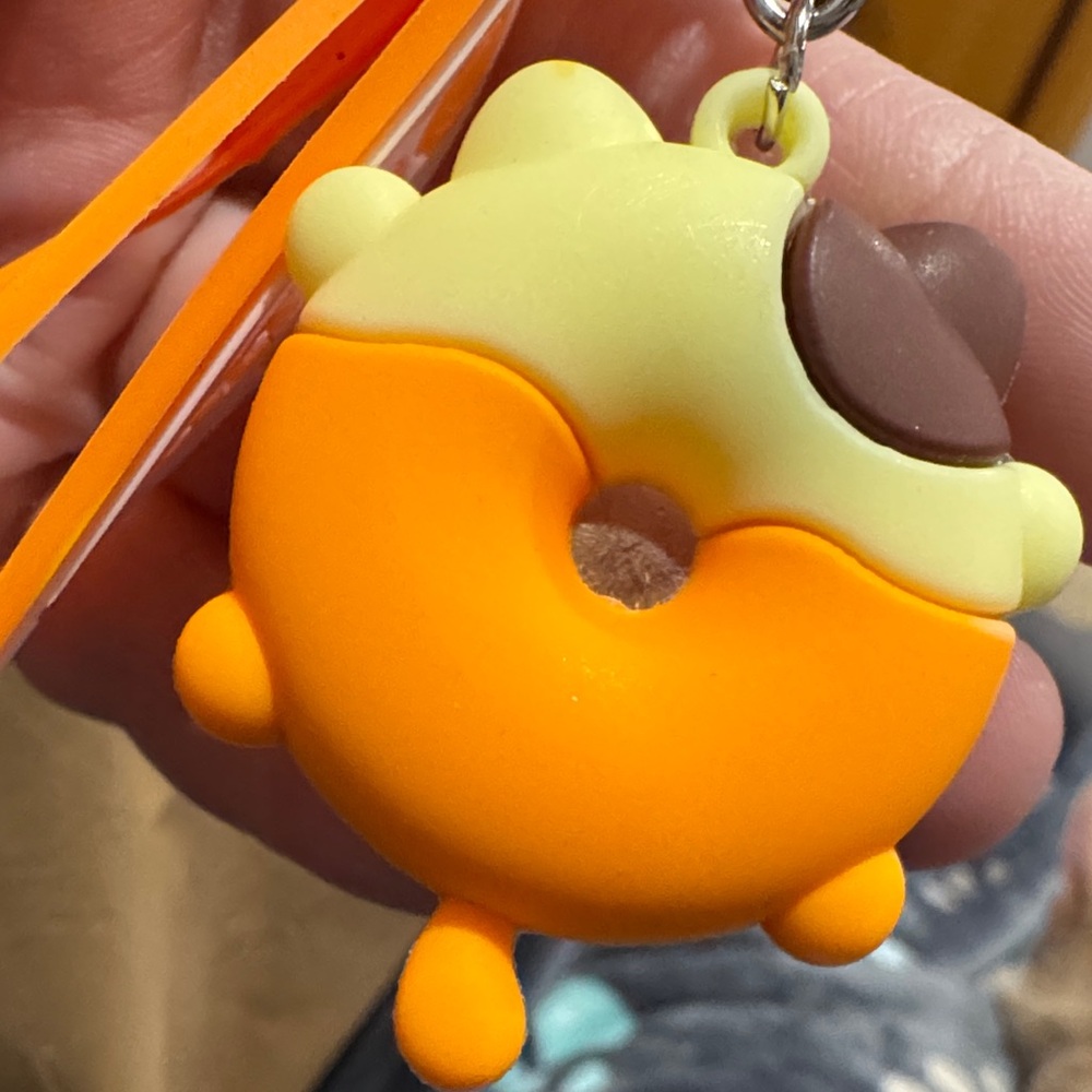 Orange Cat Donut Keychain with poof - Picture 3 of 7